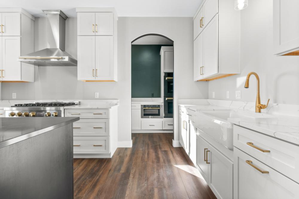 Cherry kitchen